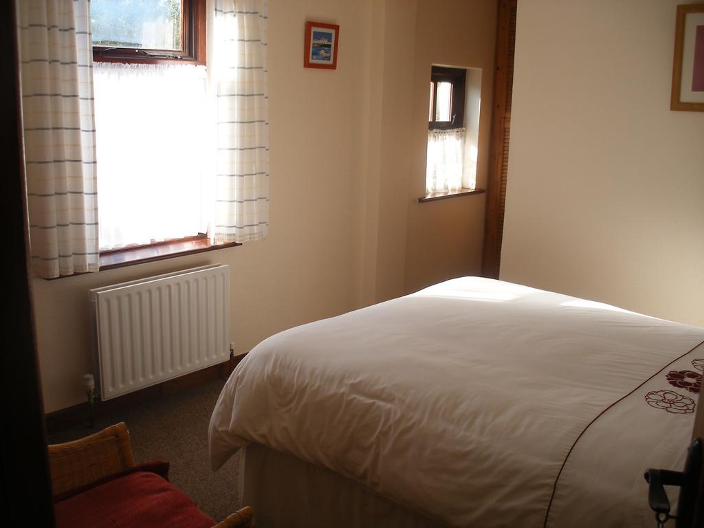 Doolin Cottage Accommodation Room photo